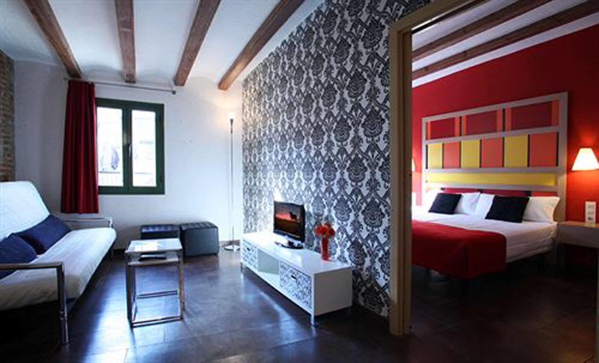 Apartaments Ciutat Vella Барселона Экстерьер фото